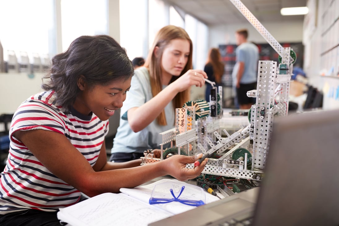 girls in stem photo